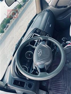 Hyundai H-100